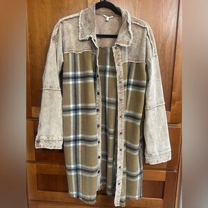 Mystree Plaid Trench Coat in Tan and Black